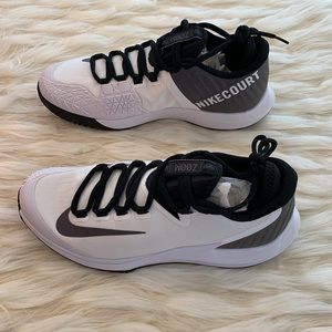 Nike Air Zoom Zero Court Tennis Shoes - Size 9 Women/7.5 Men Unisex